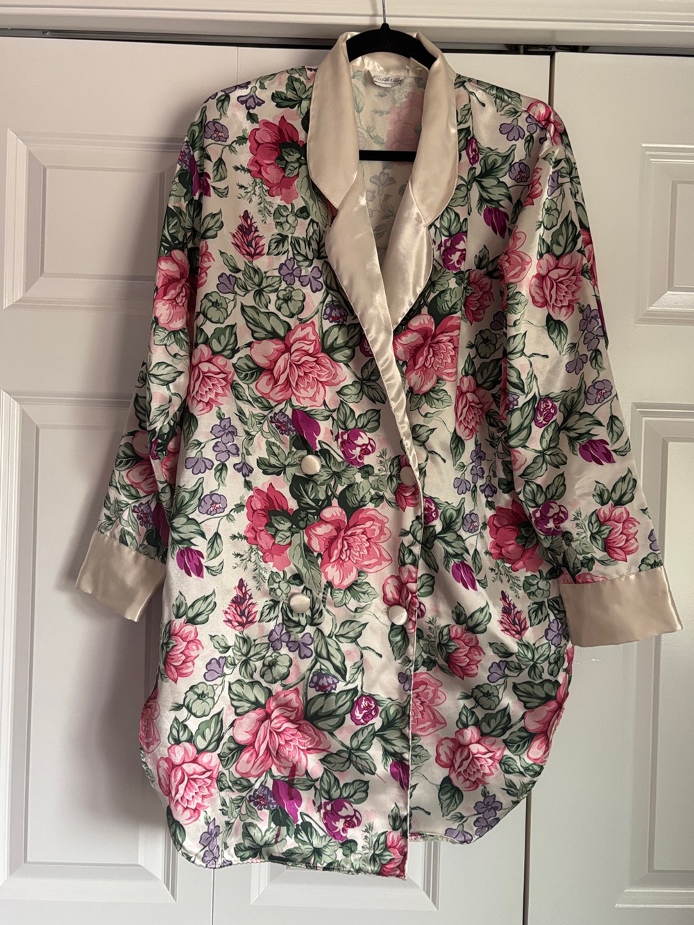 VTG 80sFloral Satin-Trim Long Sleeve Button Kimono Robe Cream with Pink Floral